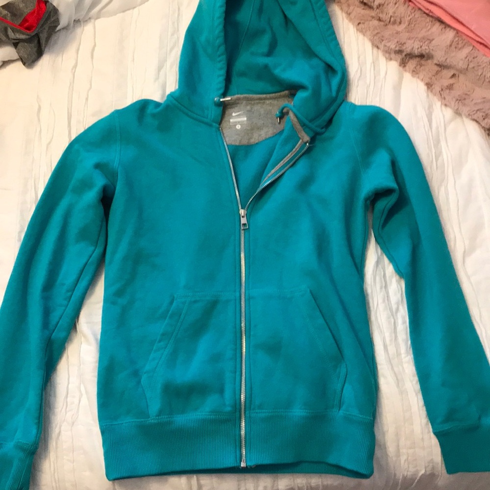 Zip up